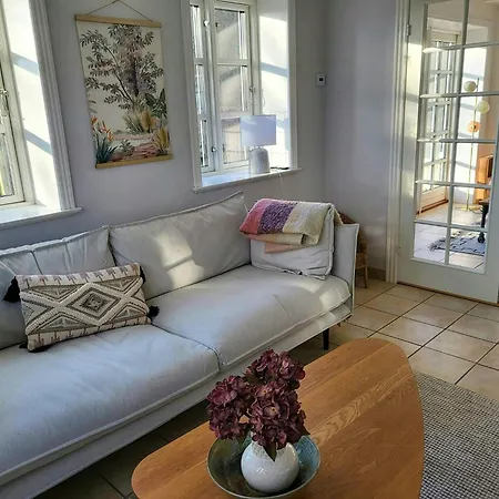 With Large Garden On Langeland Prázdninový dům