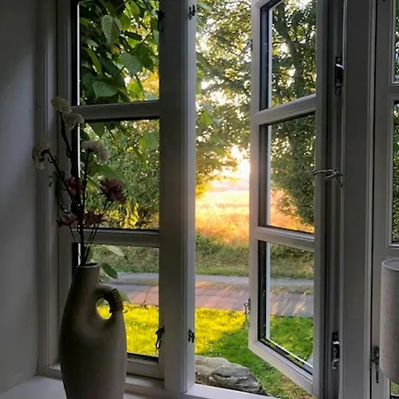 Semesterbostad With Large Garden On Langeland *
